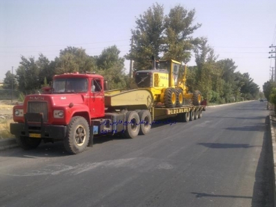 گریدر volvo حمل توسط کمرشکن 4 محور