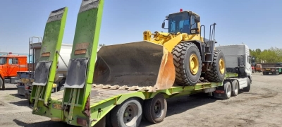 حمل لودراز مبدا سبزوار تا مقصد  بندرعباس توسط کمرشکن 5محور پلدار شرکت حمل ونقل حخلیج فارس ترابر